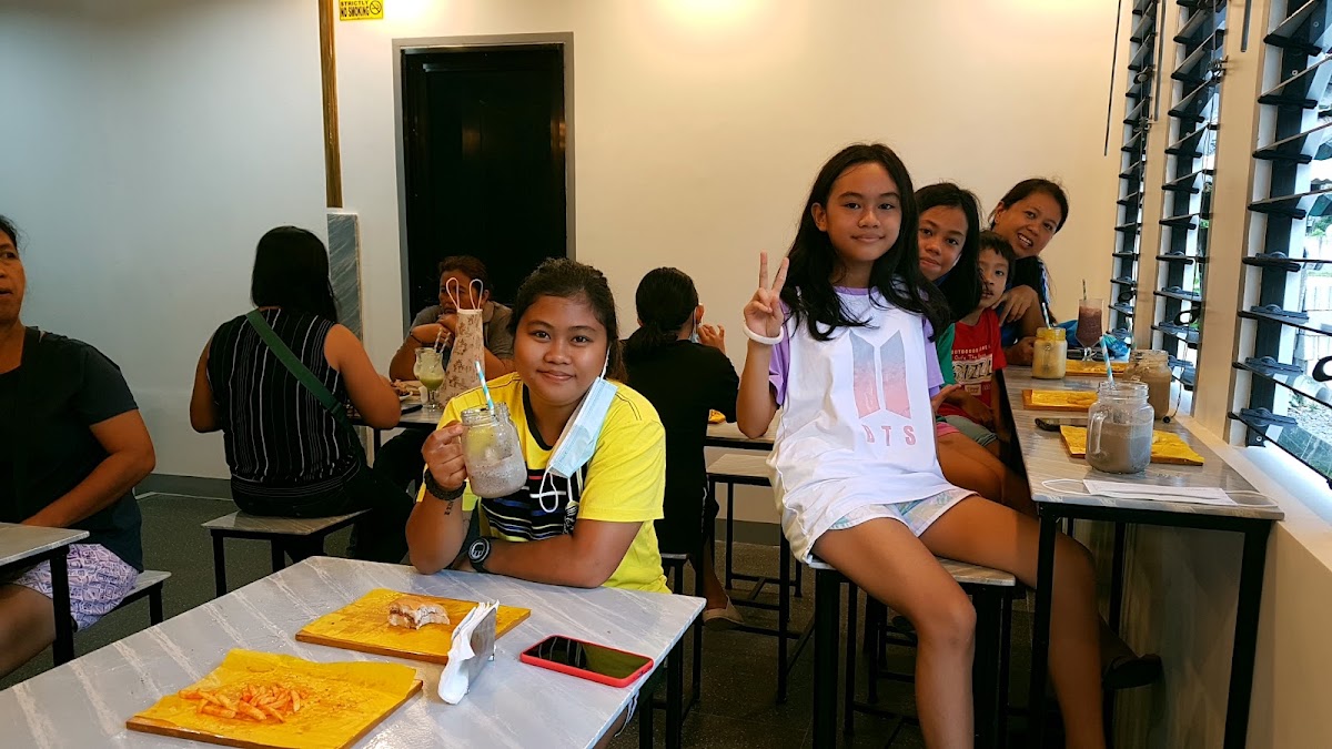3K & K Foodhauz