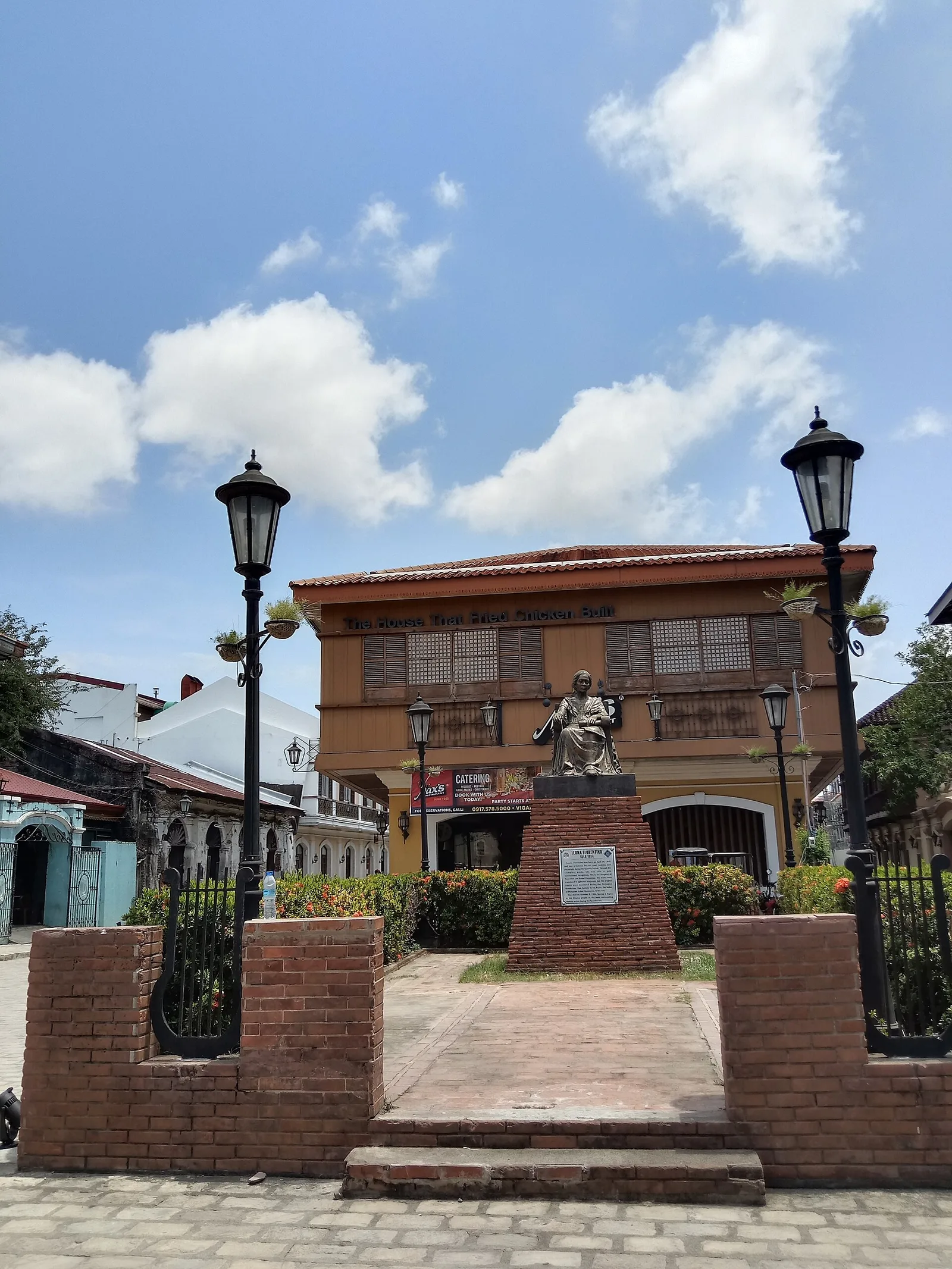 Calle Crisologo, photo 2