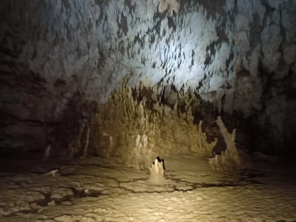 Langun-Gobingob Cave, photo 3