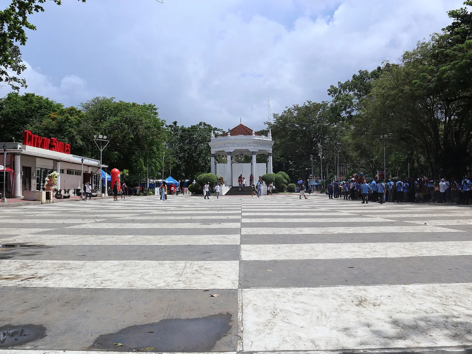 Bacolod Public Plaza, photo 2