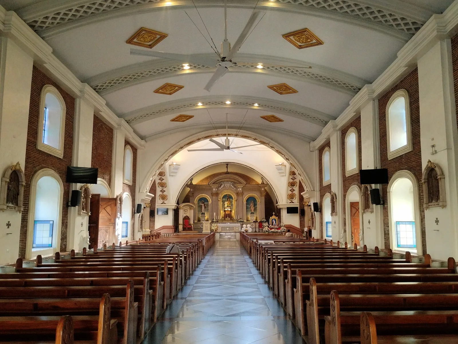 Balanga Cathedral, photo 2