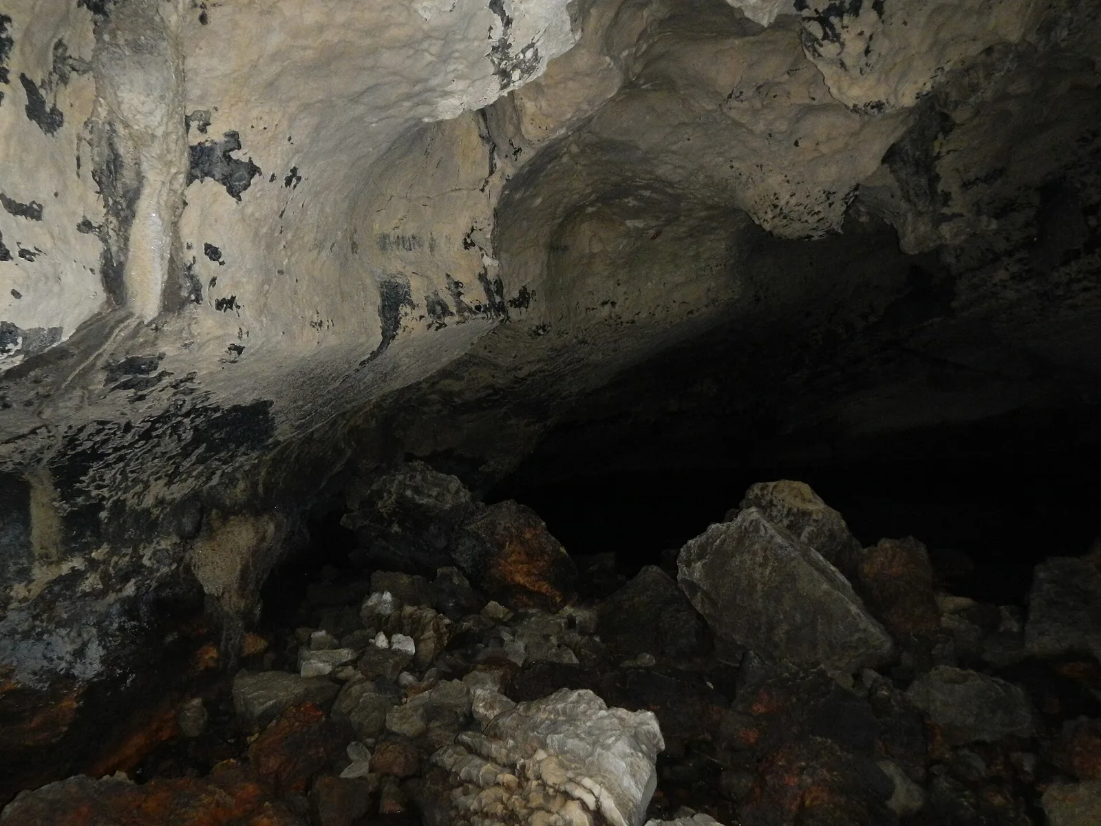 Biak-na-Bato National Park, photo 2