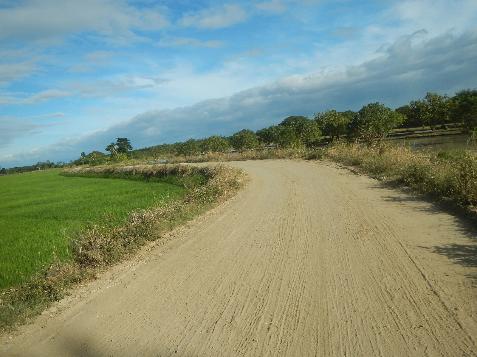 Mount Arayat, photo 2