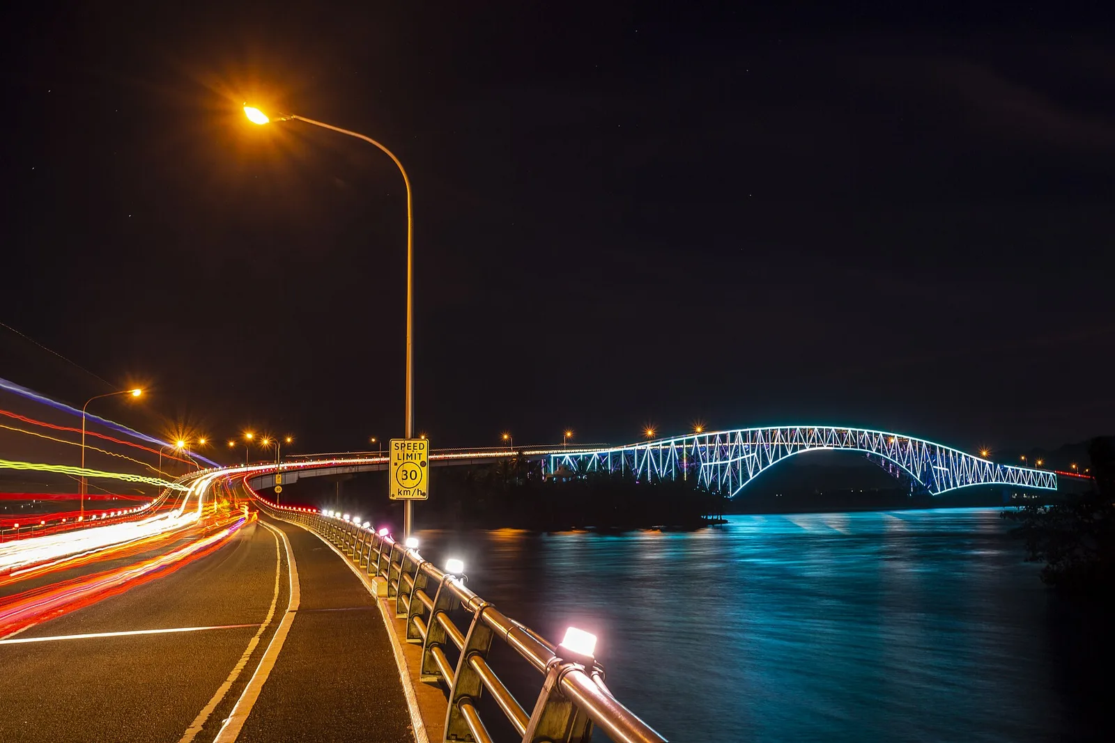 San Juanico Bridge, photo 2