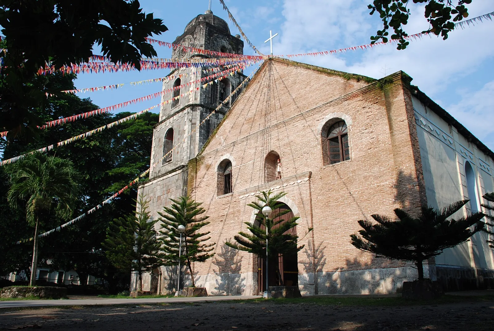 Bacong Church, photo 2