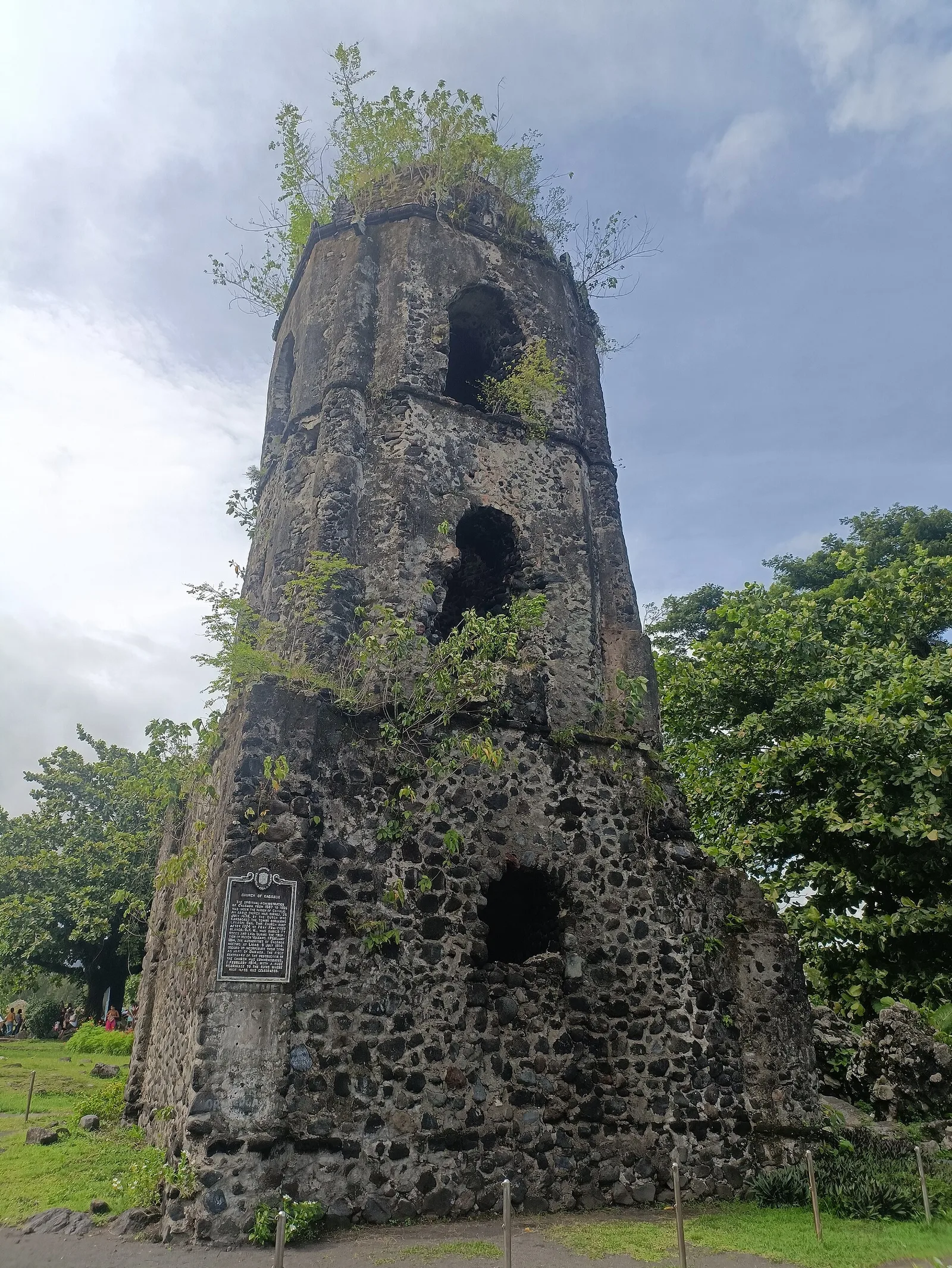 Cagsawa Ruins, photo 2