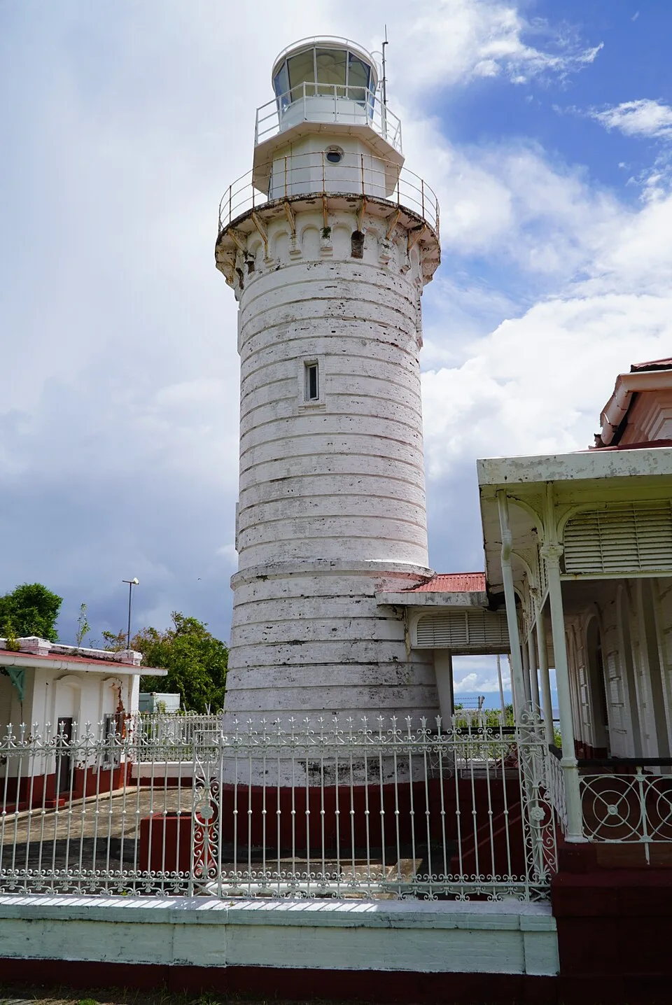 Malabrigo Point Lighthouse, photo 1