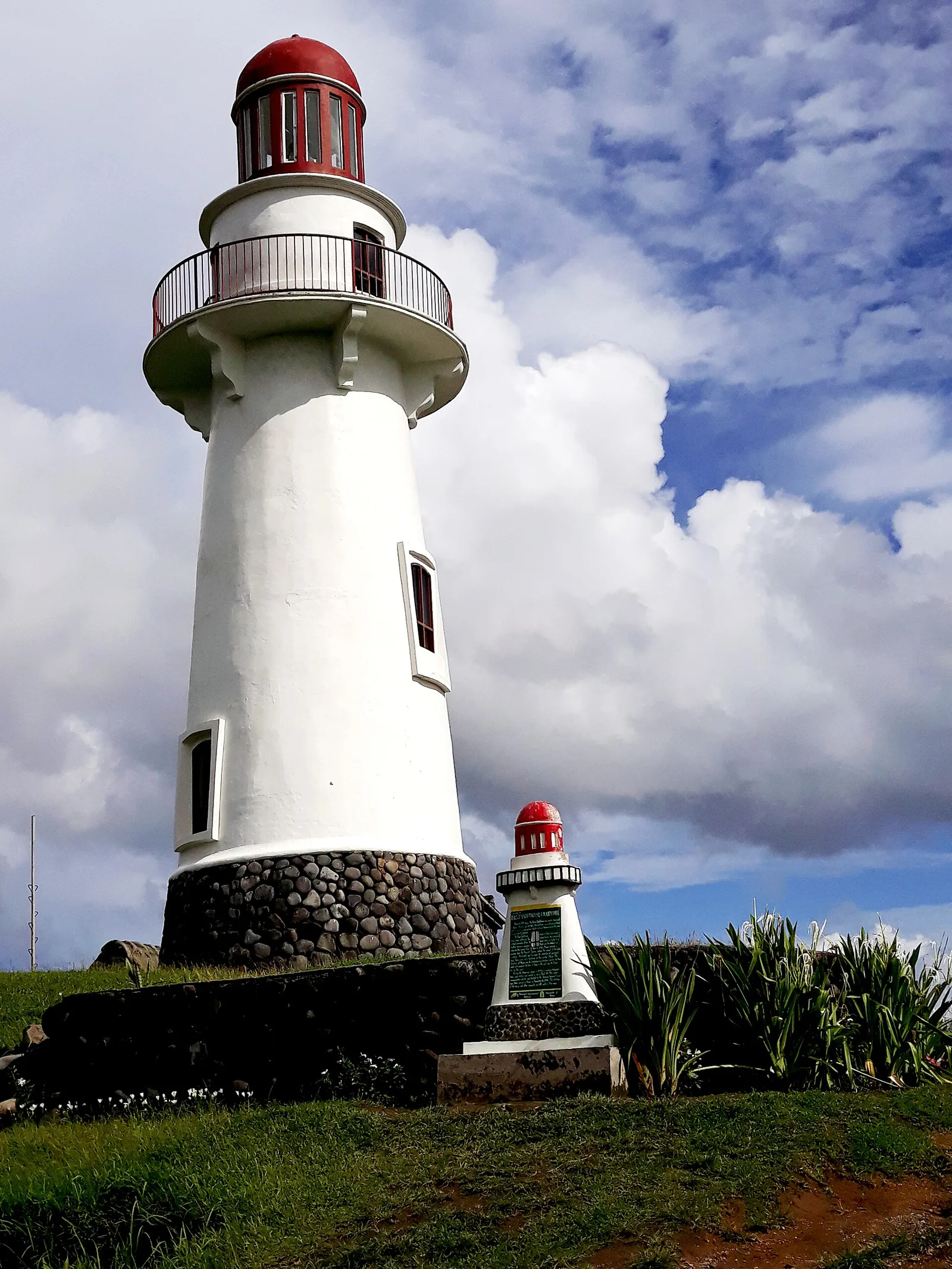 Basco Lighthouse, photo 3