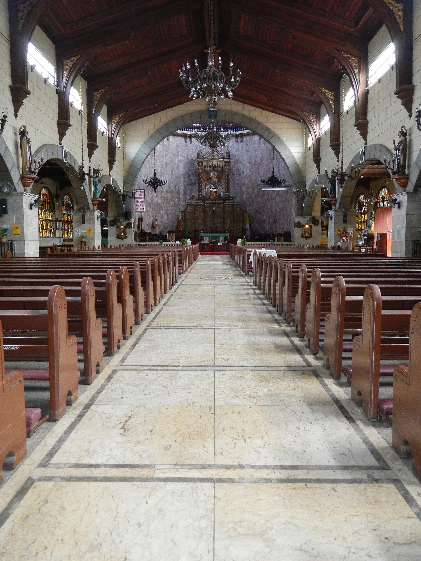 Agoo Basilica, photo 2