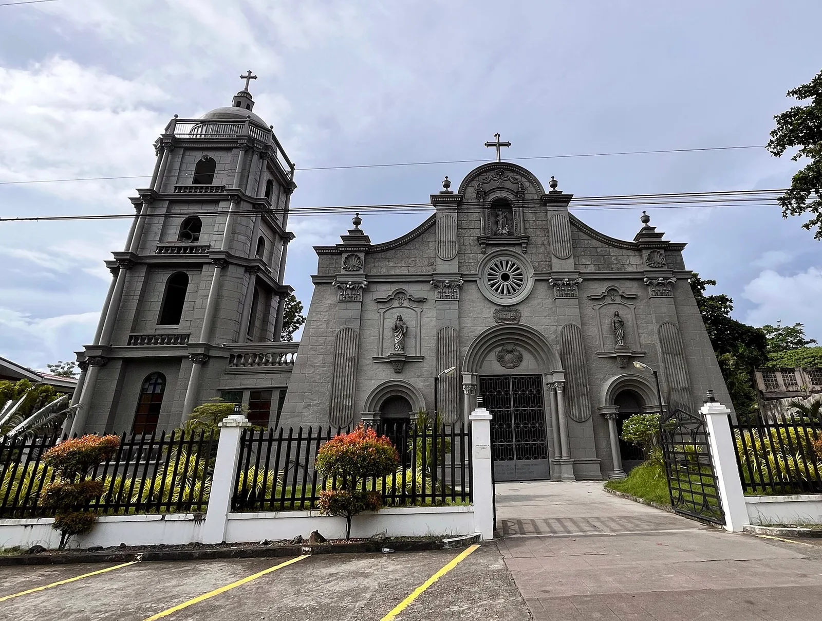 Tanauan Church, photo 2